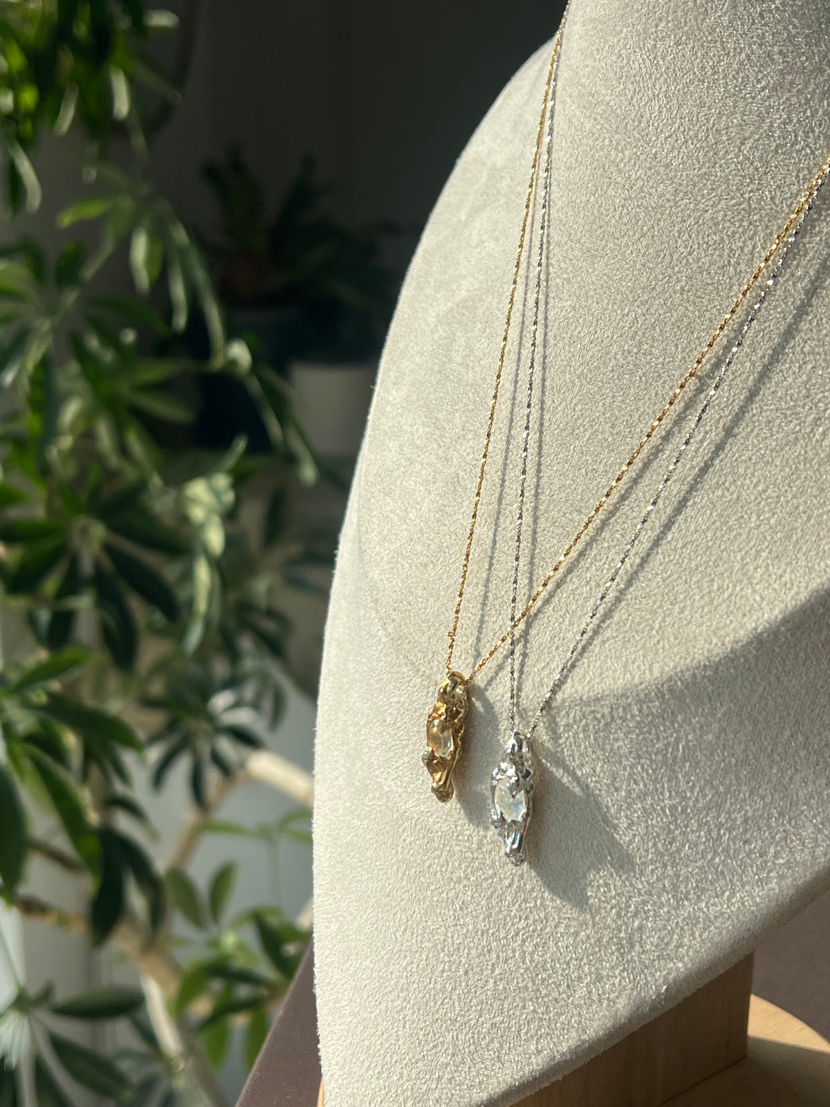 Lueur necklace
