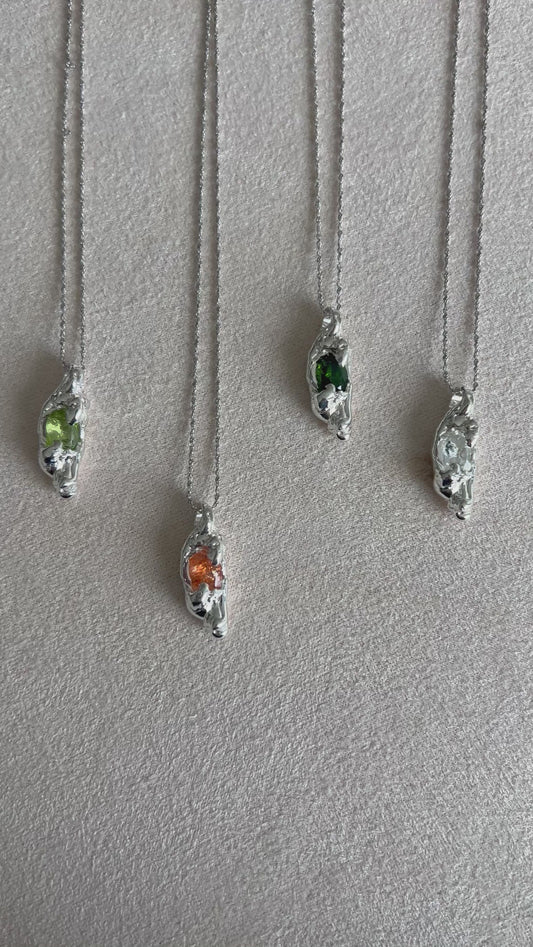 Lueur necklace